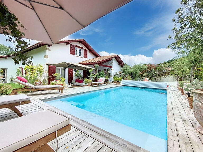 House Ascain - 4 bedrooms - 200m²