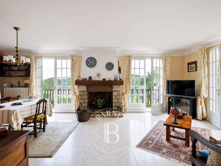 Maison Ascain - 6 chambres - 215m²