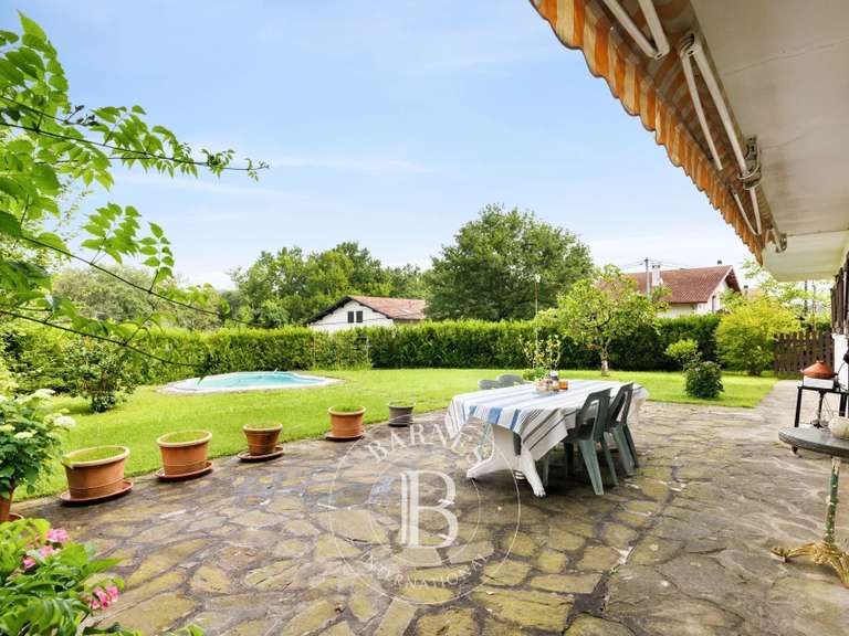 Maison Ascain - 6 chambres - 215m²