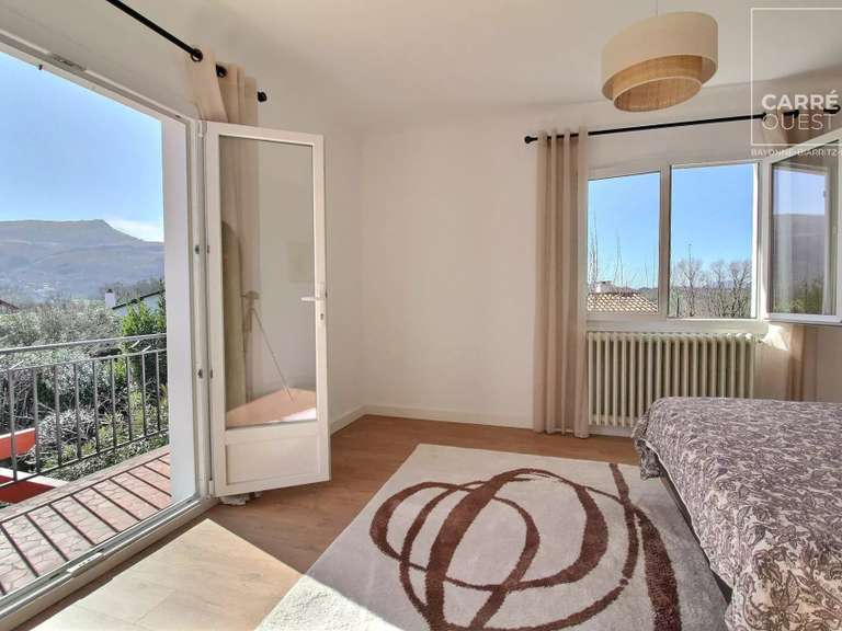 Maison Ascain - 5 chambres - 325m²