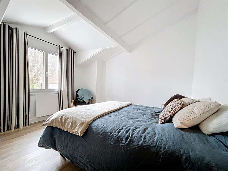 House Ascain - 5 bedrooms - 216m²