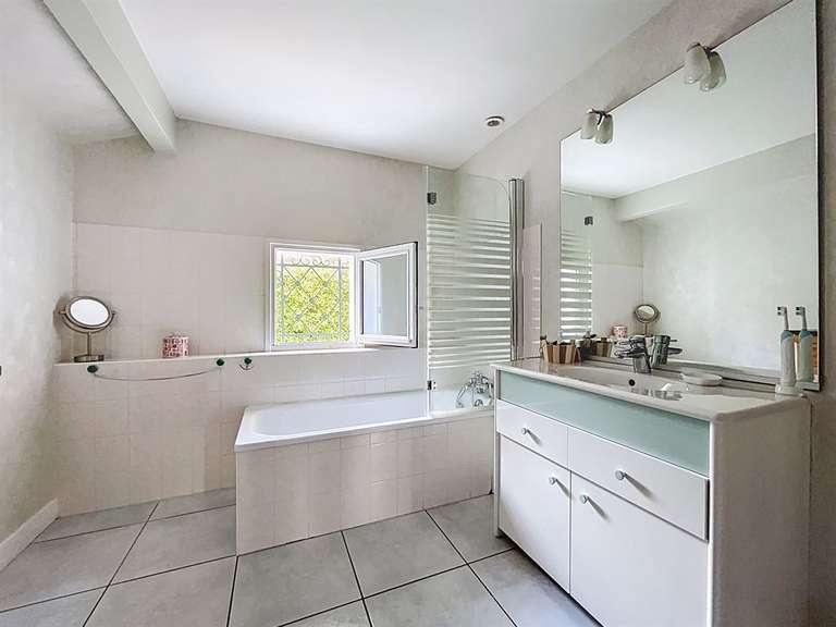 Maison Ascain - 4 chambres - 230m²