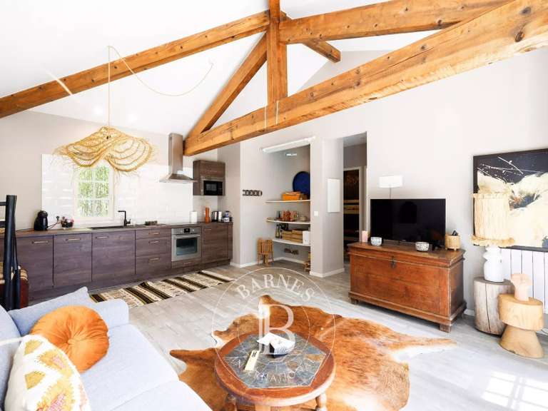 House Ascain - 3 bedrooms - 370m²