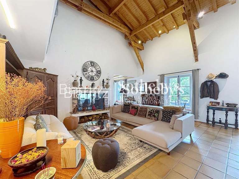House Ascain - 5 bedrooms - 275m²