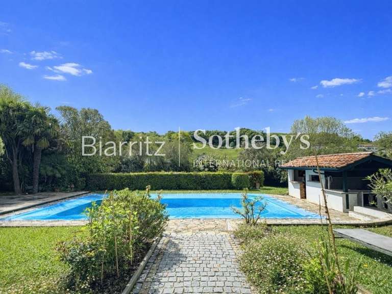 House Ascain - 5 bedrooms - 275m²