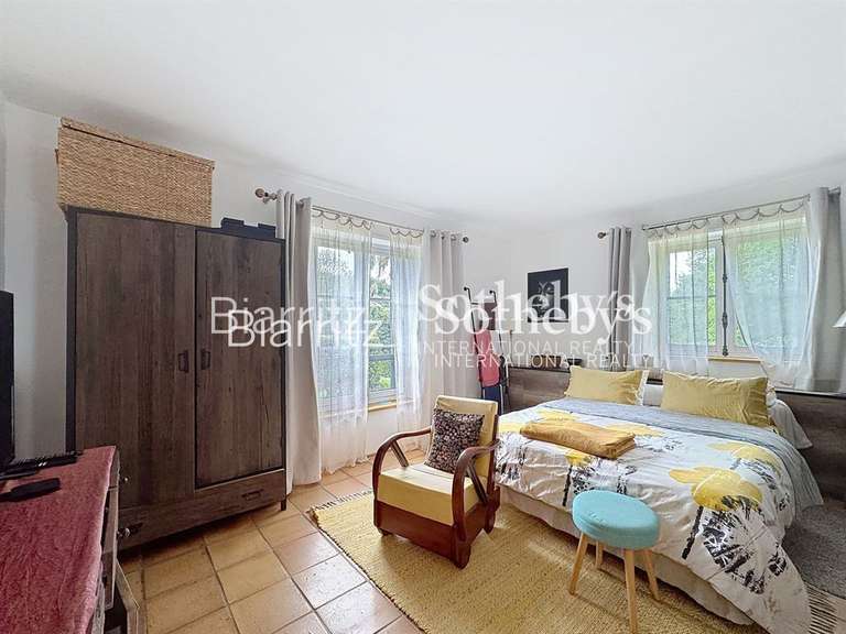 Maison Ascain - 5 chambres - 275m²