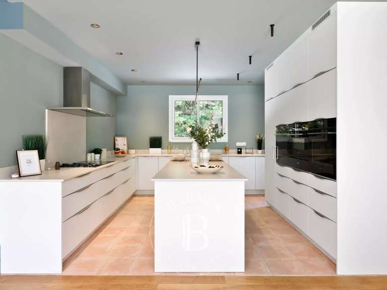 House Ascain - 5 bedrooms - 250m²