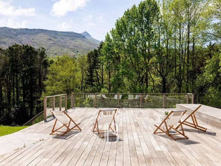 House Ascain - 5 bedrooms - 250m²