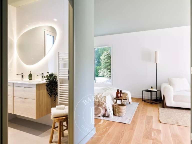 House Ascain - 5 bedrooms - 250m²