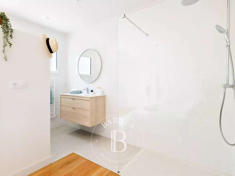 House Ascain - 5 bedrooms - 250m²