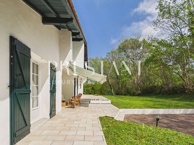 Maison Ascain - 5 chambres - 240m²