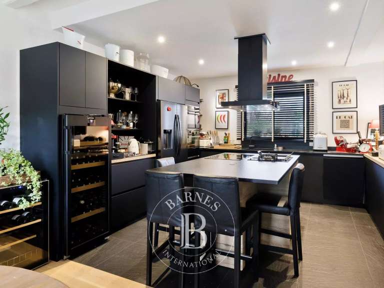 Maison Ascain - 3 chambres - 197m²