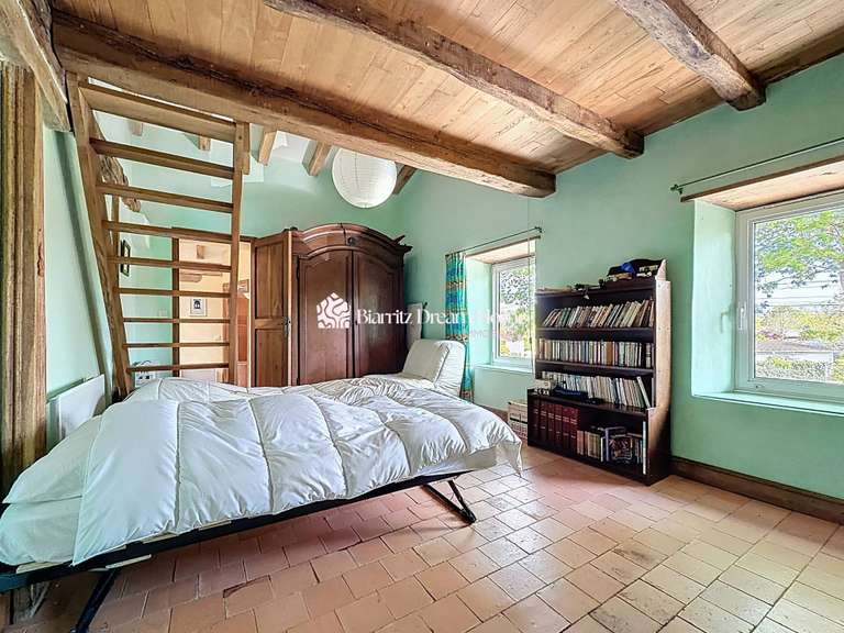 Maison Ascain - 5 chambres - 180m²