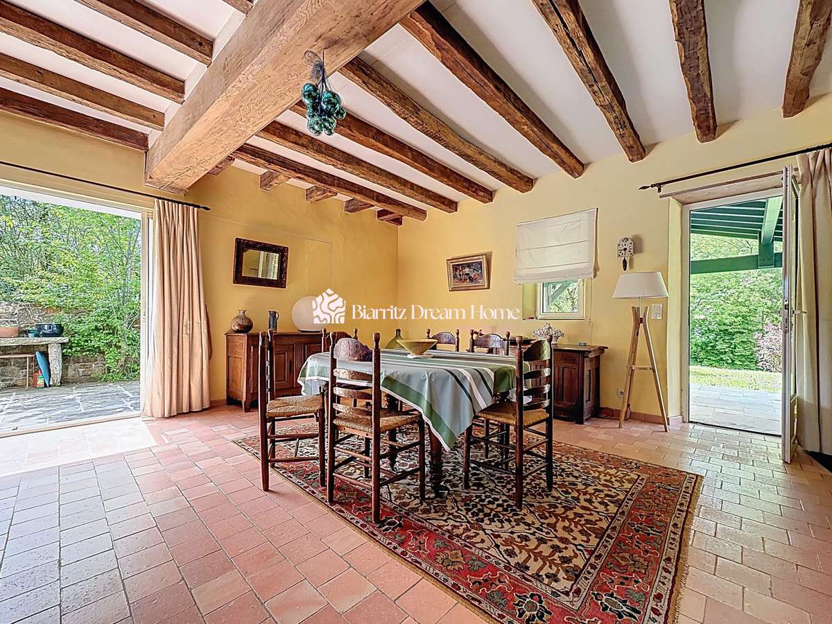 Maison Ascain