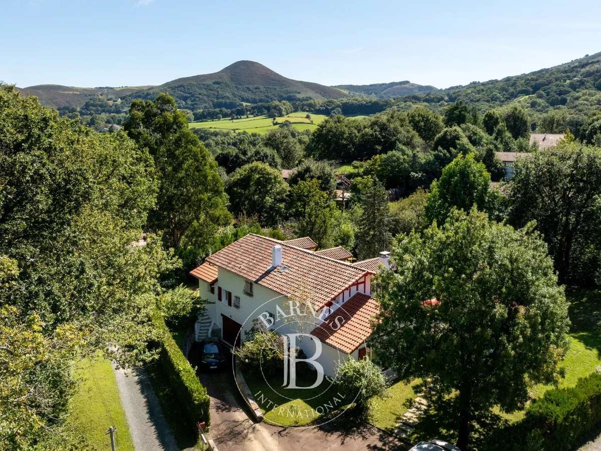 Maison Ascain