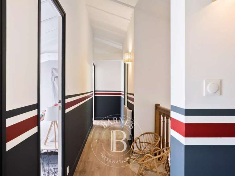 Maison Ascain - 5 chambres - 270m²