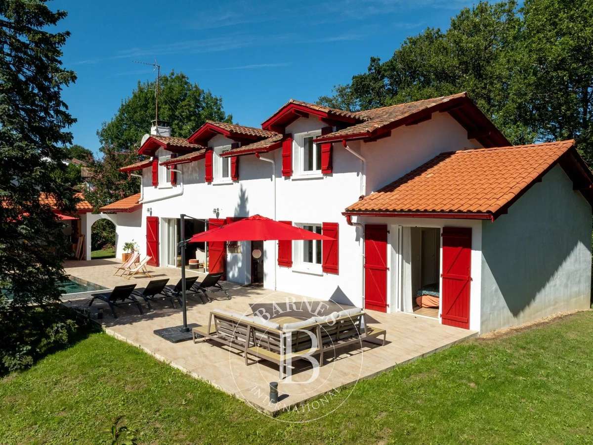 Maison Ascain