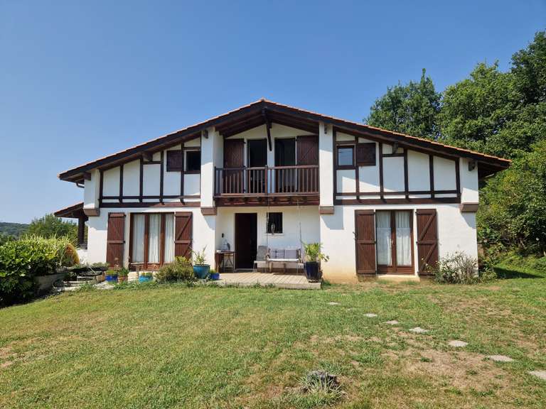 Maison Ascain - 6 chambres - 165m²