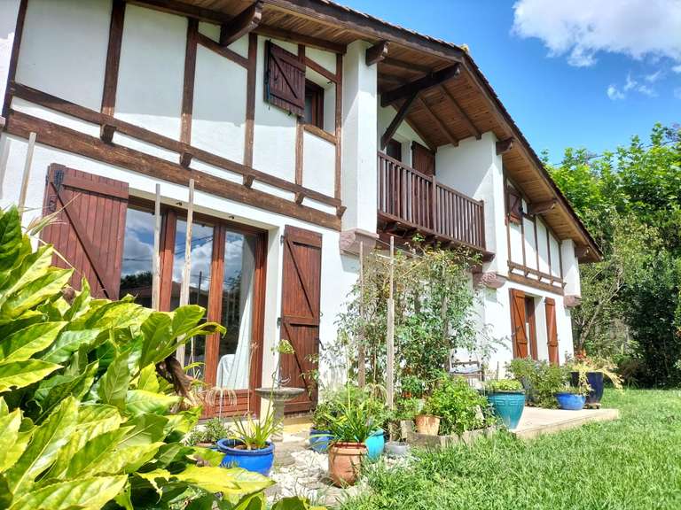 Maison Ascain - 6 chambres - 165m²