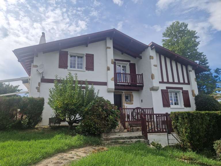 Maison Ascain - 6 chambres - 166m²