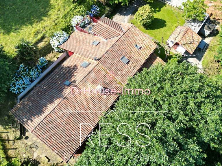 Villa Ascain - 7 chambres - 208m²