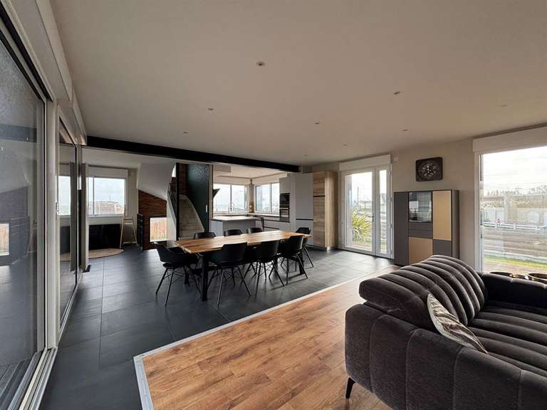 Maison Asnelles - 3 chambres - 219m²