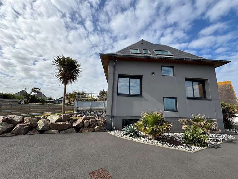 Maison Asnelles - 3 chambres - 219m²