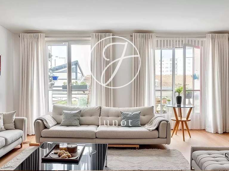 Appartement Asnières-sur-Seine - 3 chambres - 130m²