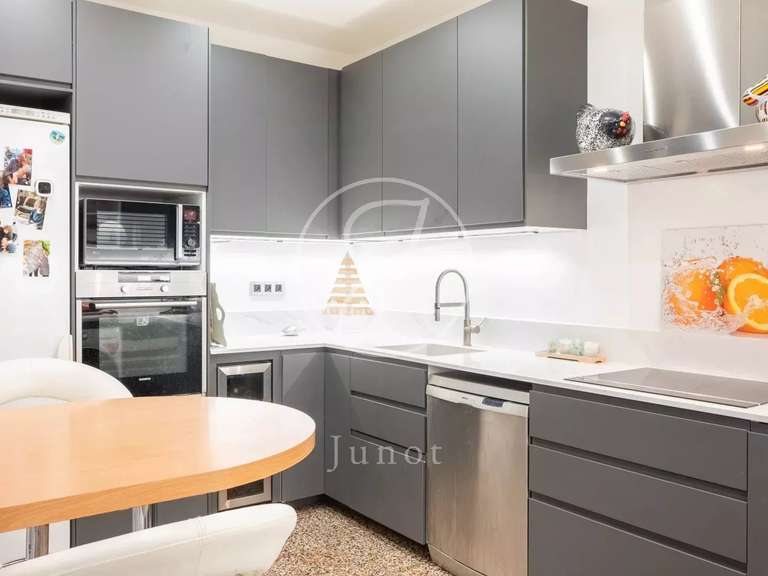 Apartment Asnières-sur-Seine - 3 bedrooms - 130m²