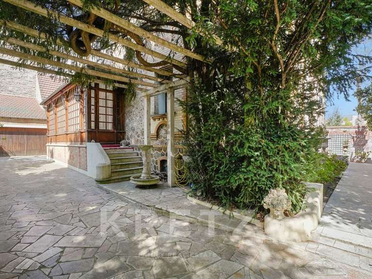 Hôtel particulier Asnières-sur-Seine - 5 chambres - 250m²