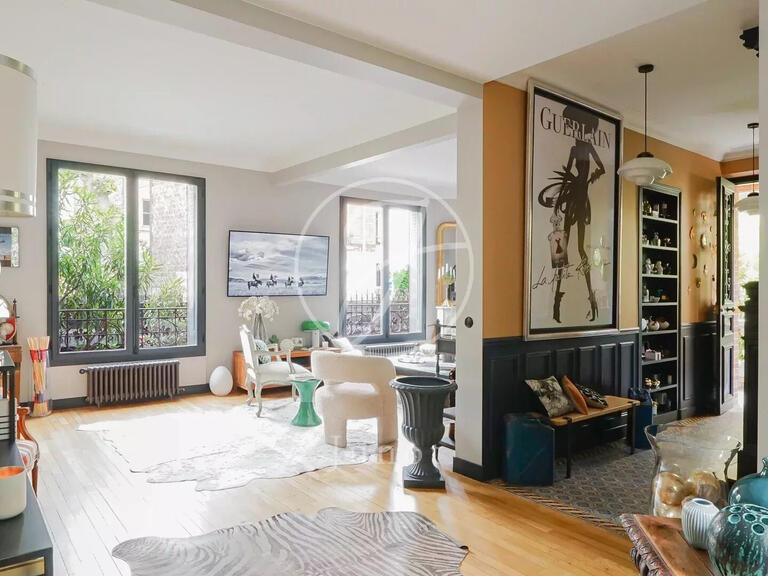 House Asnières-sur-Seine - 5 bedrooms - 313m²