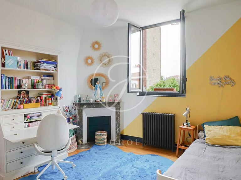 House Asnières-sur-Seine - 5 bedrooms - 313m²