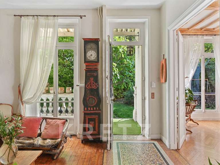 Maison Asnières-sur-Seine - 6 chambres - 234m²