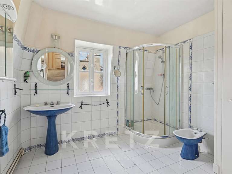 Maison Asnières-sur-Seine - 6 chambres - 234m²