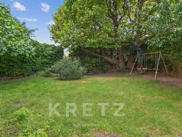 Maison Asnières-sur-Seine - 6 chambres - 234m²