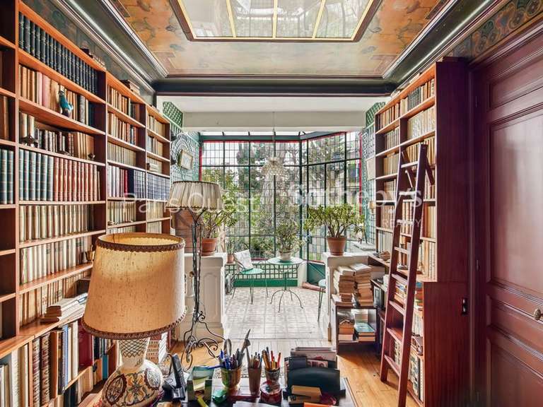 House Asnières-sur-Seine - 5 bedrooms - 325m²