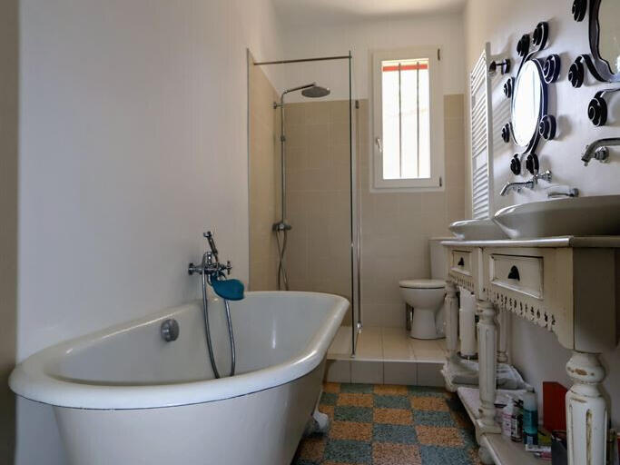 House Aspiran - 6 bedrooms - 265m²