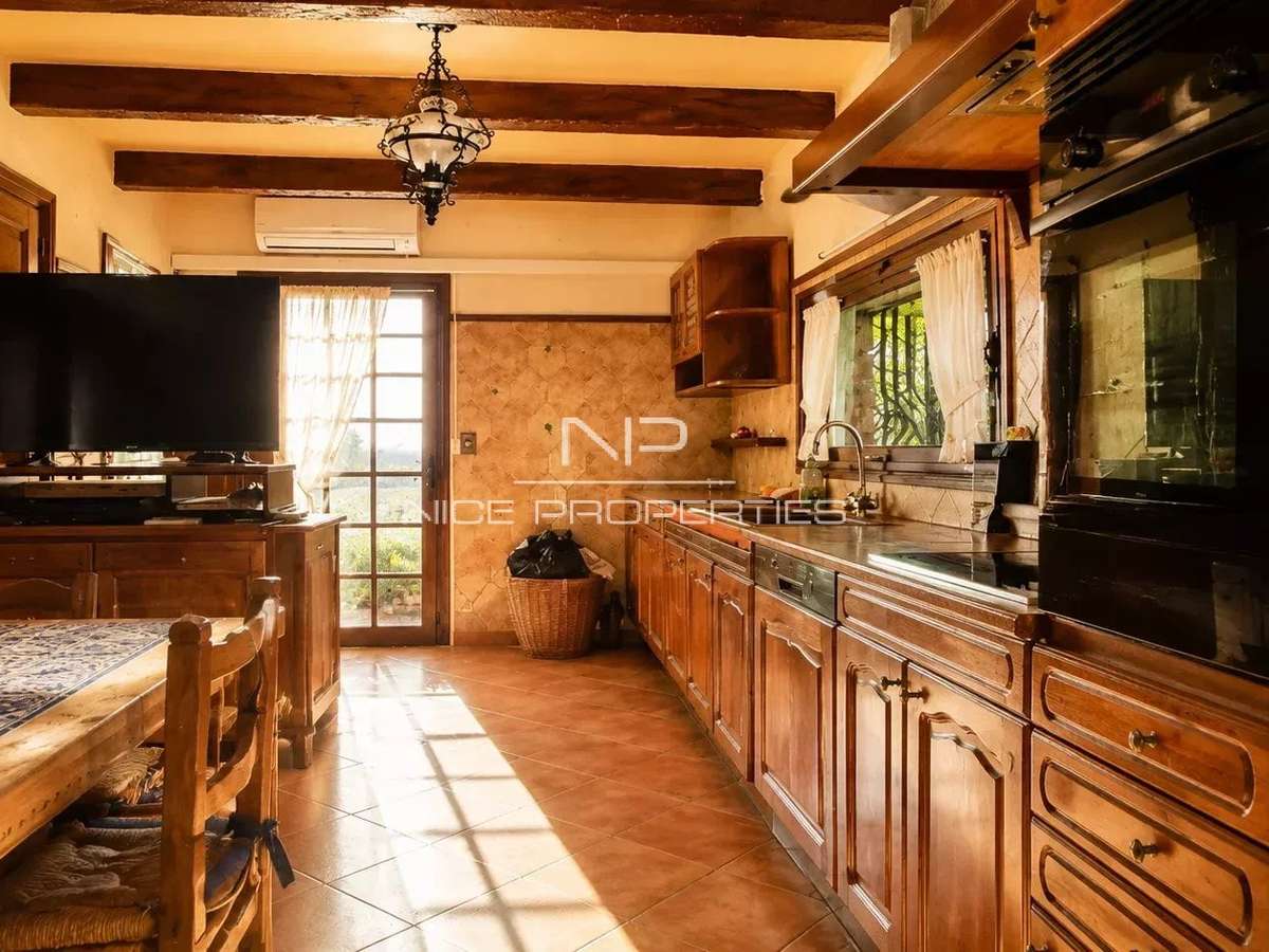 House Aspremont