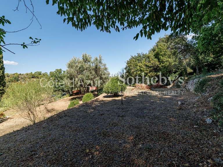 Terrain Aspremont - 11969m²