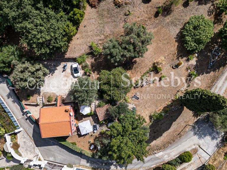 Terrain Aspremont - 11969m²