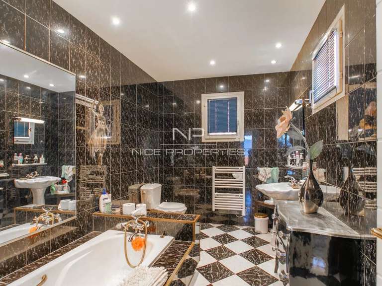 Villa Aspremont - 5 chambres - 256m²