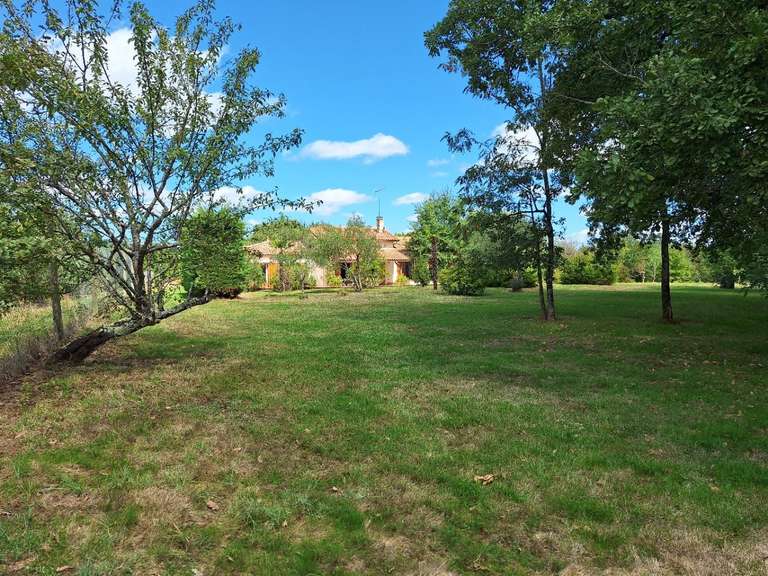 Propriété Astaffort - 4 chambres - 207m²