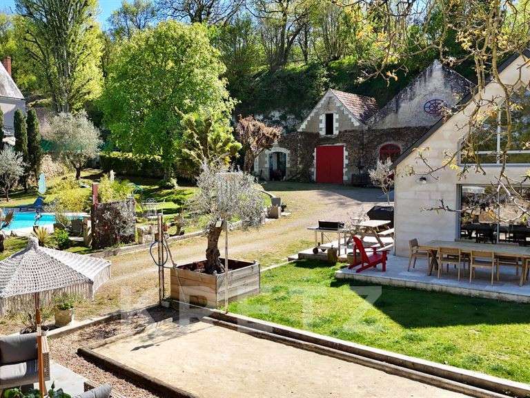 Maison Athée-sur-Cher - 4 chambres - 202m²