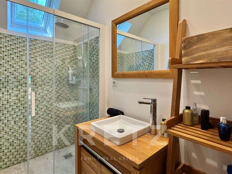 Maison Athée-sur-Cher - 4 chambres - 202m²