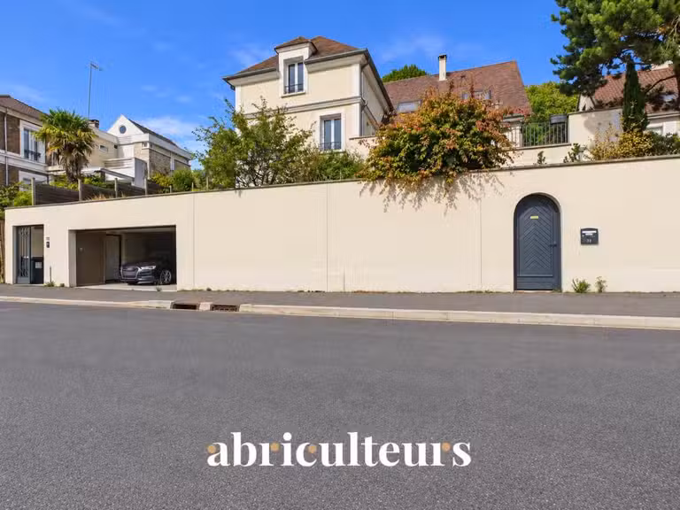 Maison Athis-Mons - 4 chambres - 350m²