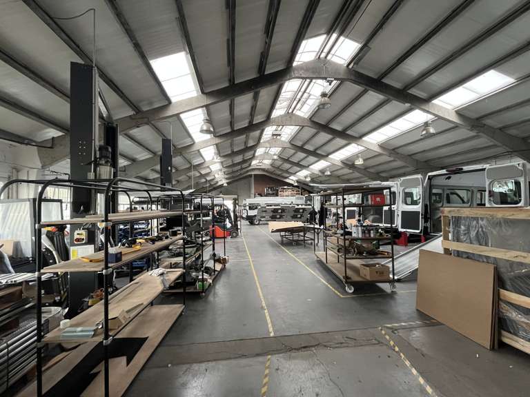 House Attiches - 1739m²