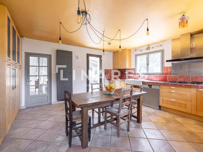 House Aubagne - 4 bedrooms - 300m²