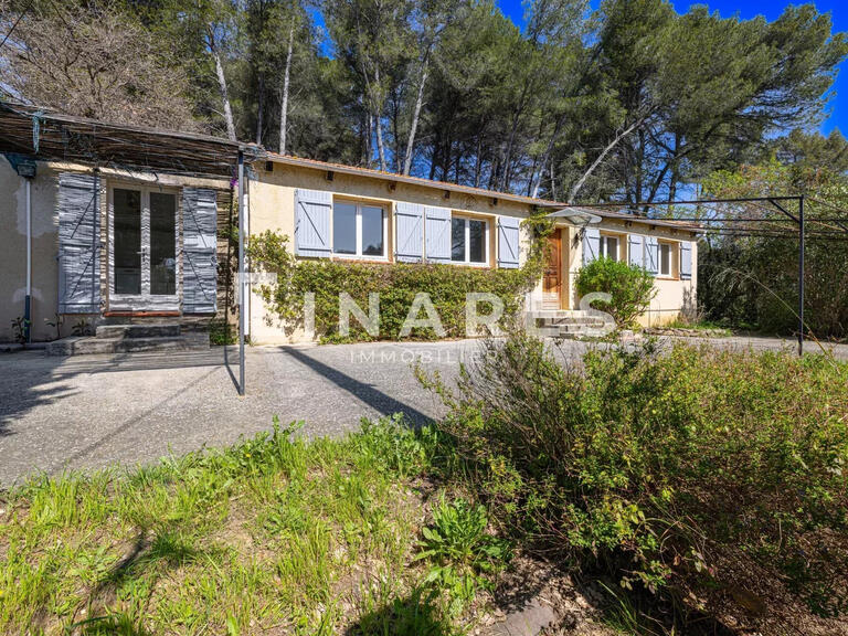 House Aubagne - 4 bedrooms - 300m²