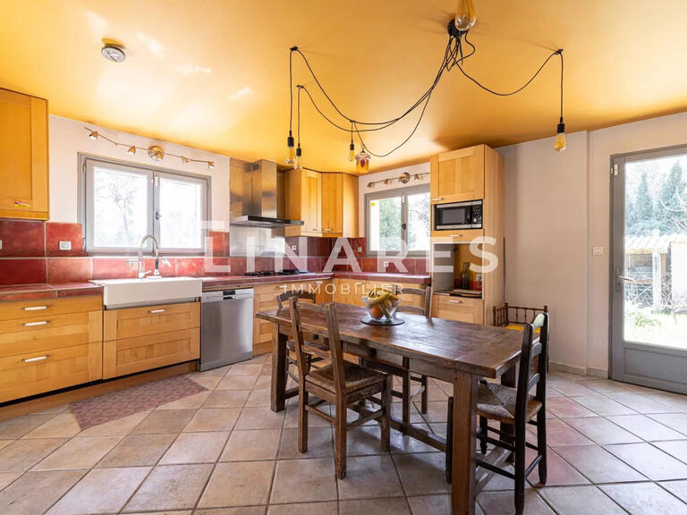 House Aubagne - 4 bedrooms - 300m²
