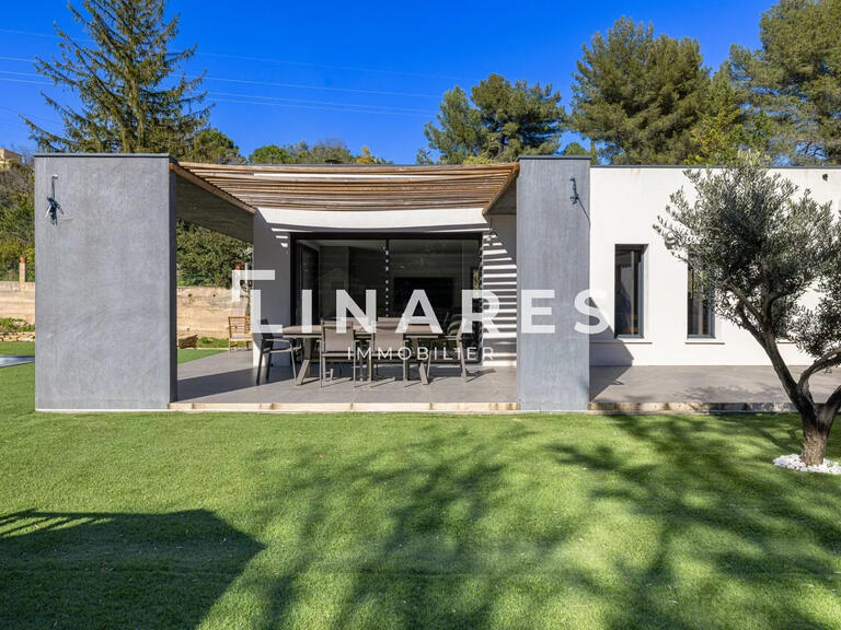 Maison Aubagne - 3 chambres - 147m²